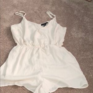 Romper white